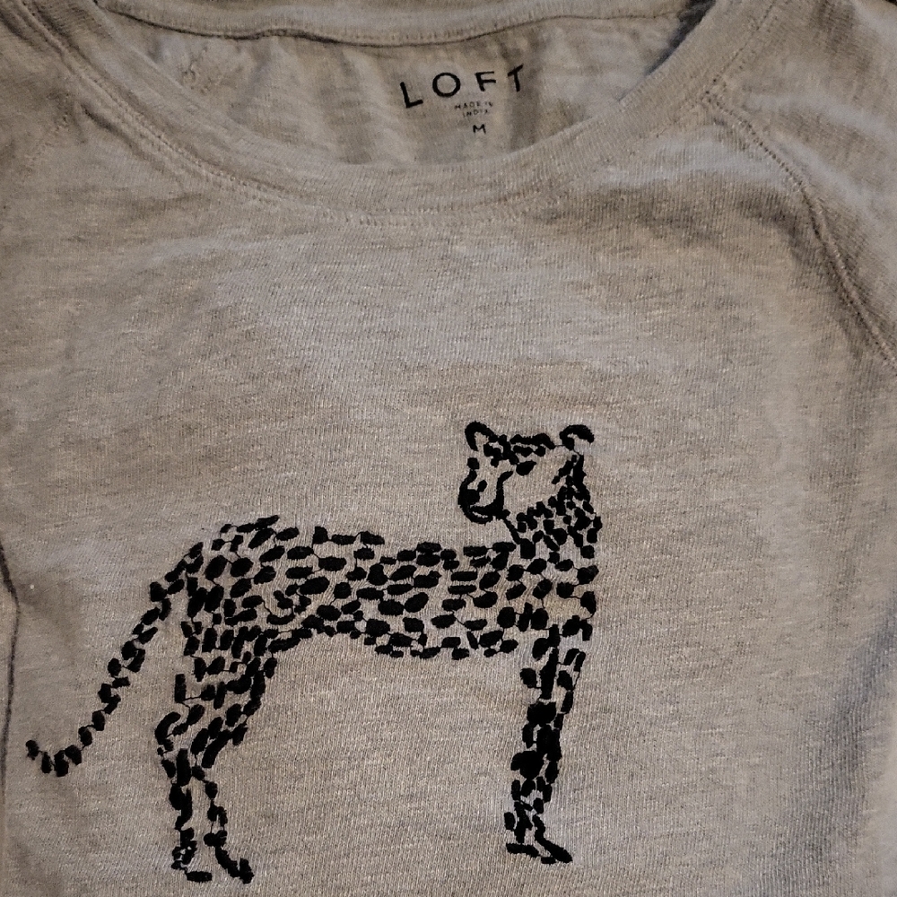 LOFT Gray Cheetah Tee/sweatshirt